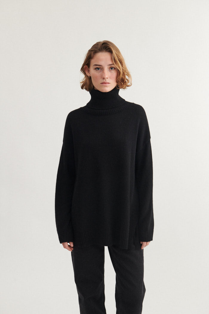 Basic Apparel Line T-Neck Sweaters 001 Black
